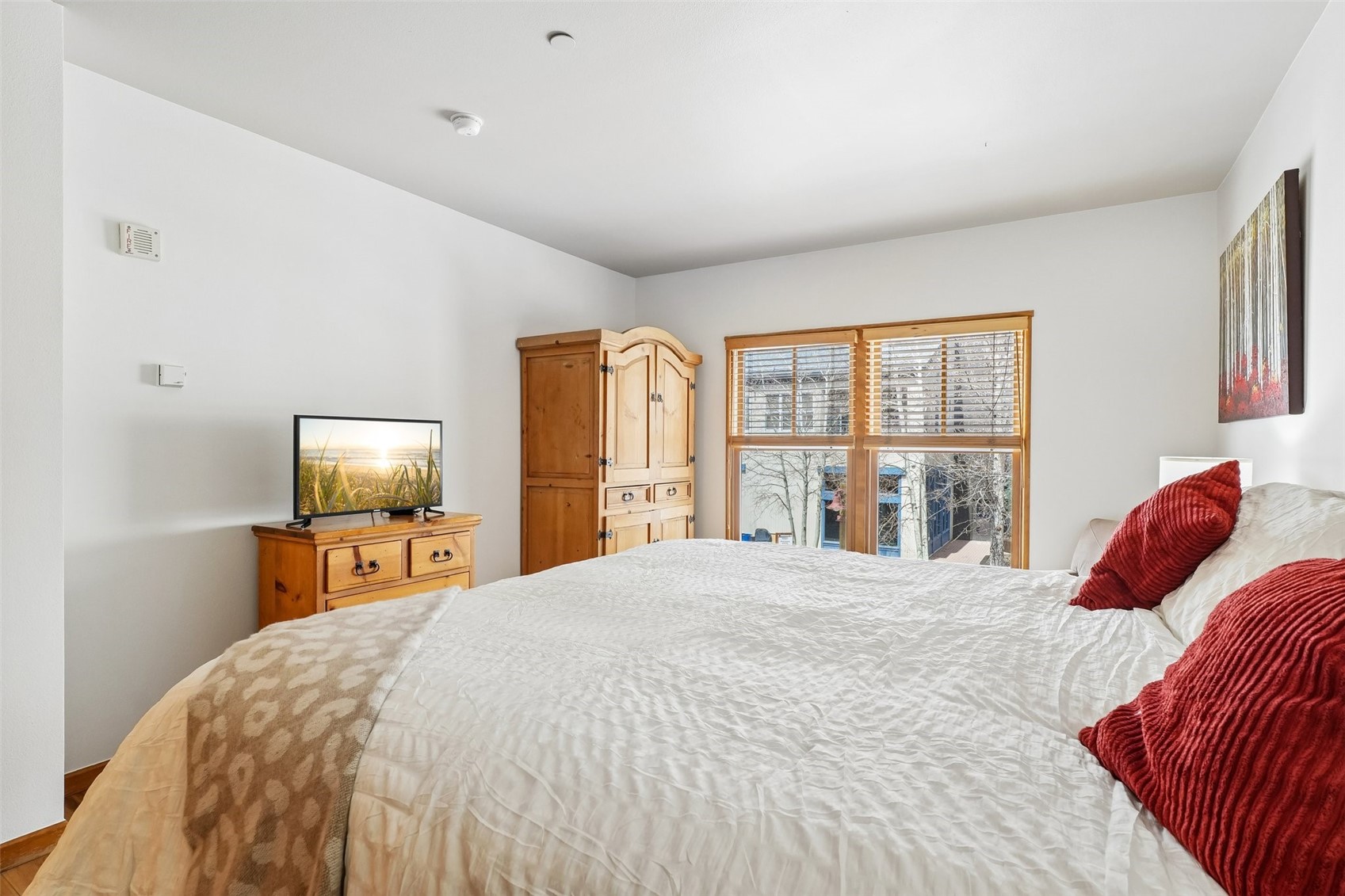 195 River Run ROAD 8007