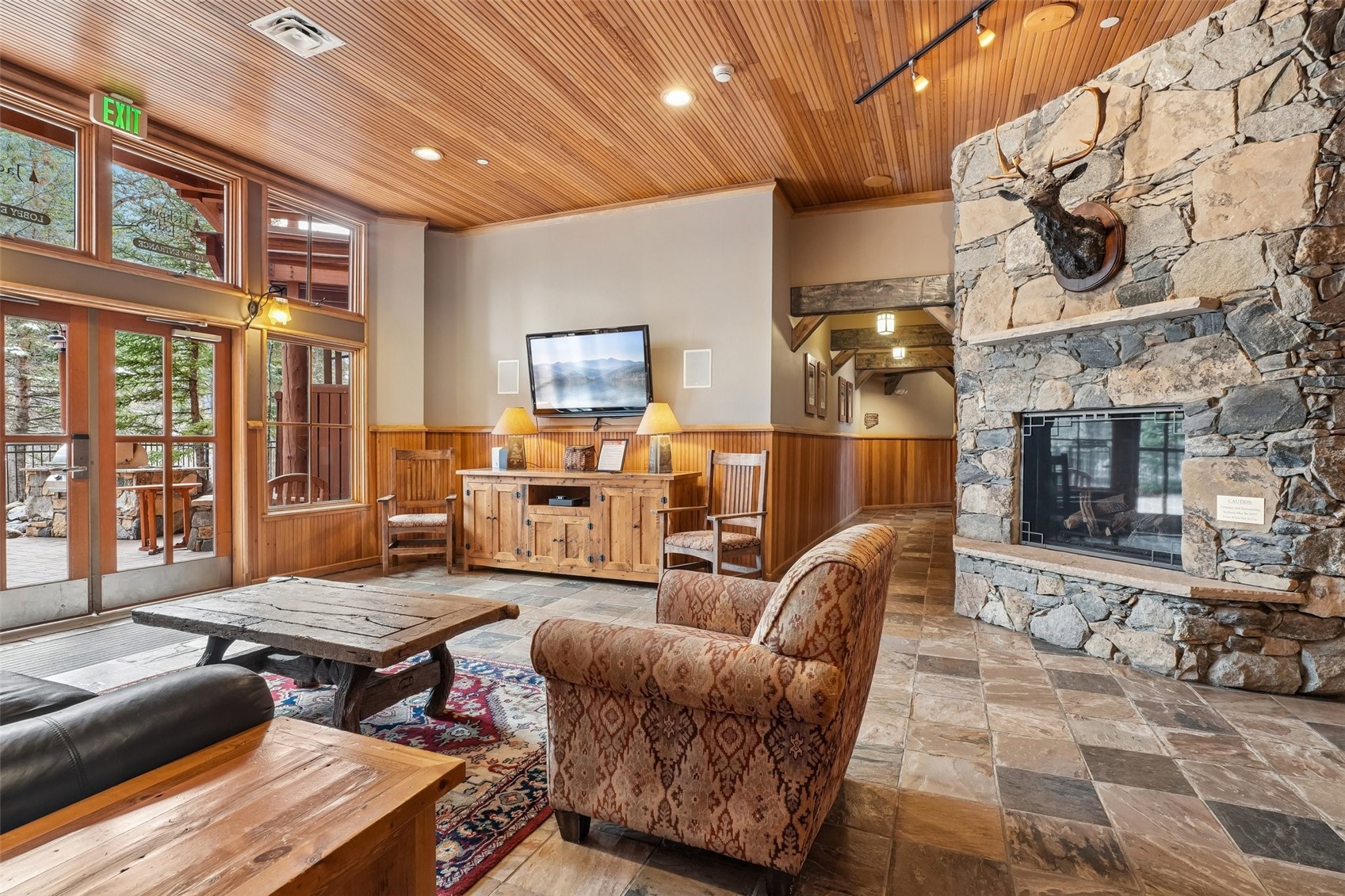 195 River Run ROAD 8007