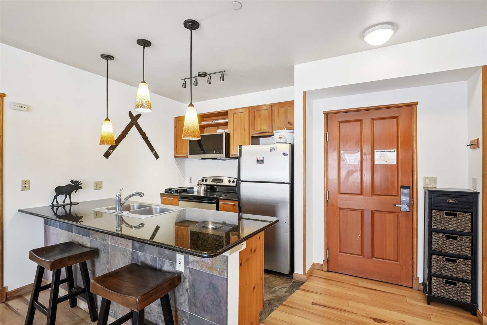 195 River Run ROAD 8007