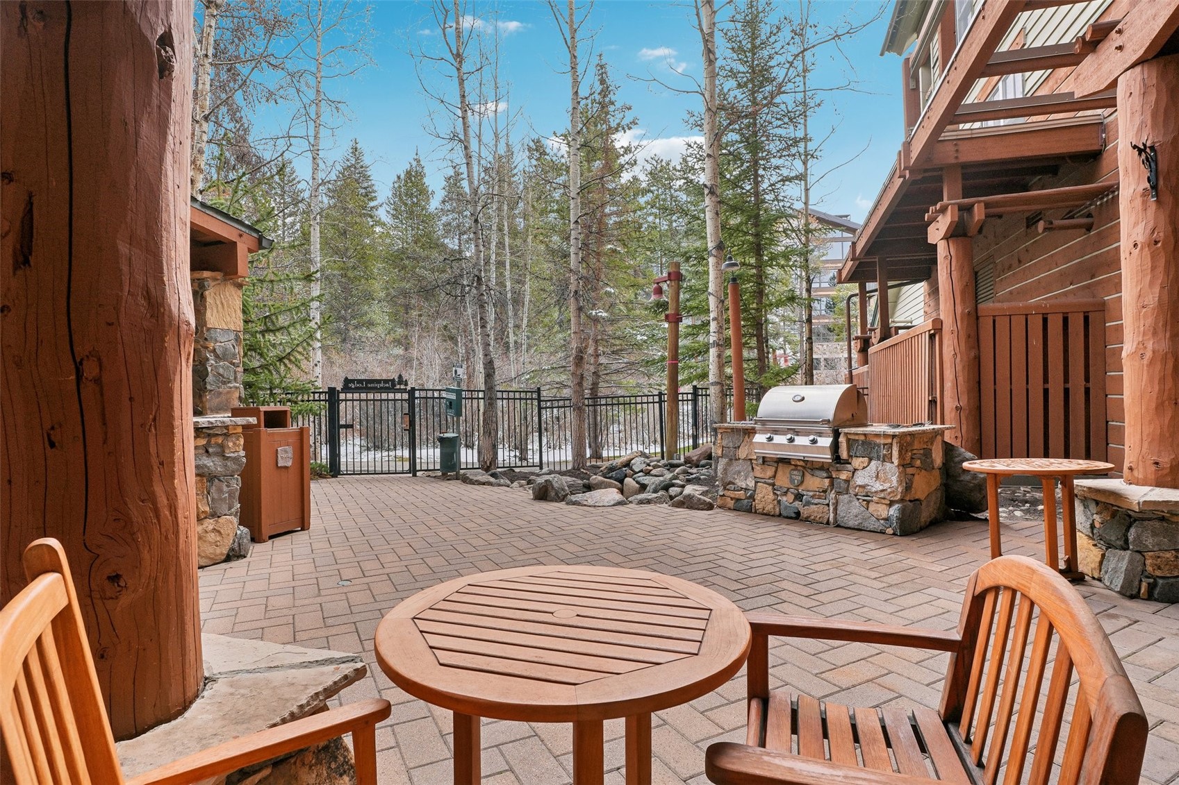 195 River Run ROAD 8007