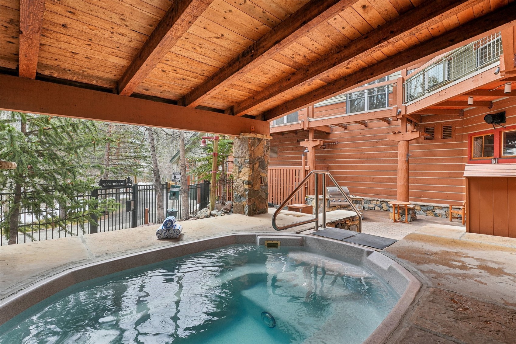 195 River Run ROAD 8007