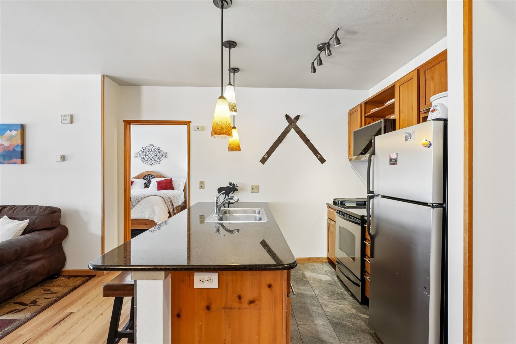 195 River Run ROAD 8007