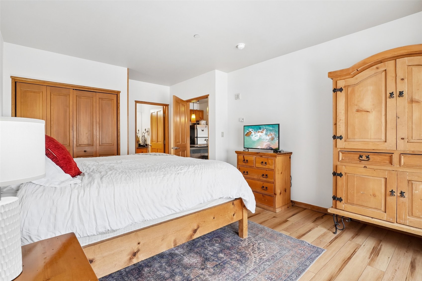 195 River Run ROAD 8007