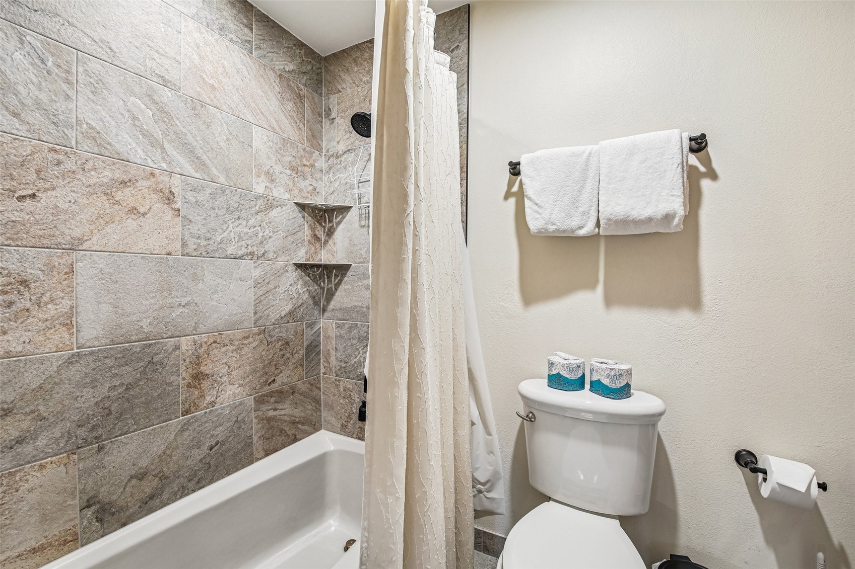 1203 W Keystone ROAD 2710
