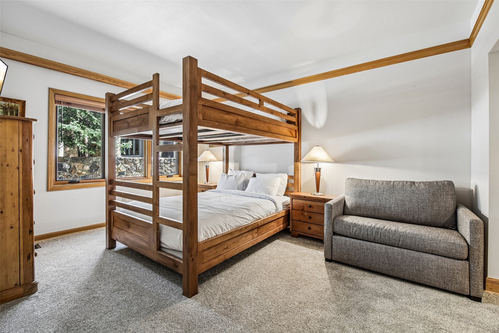 1203 W Keystone ROAD 2710