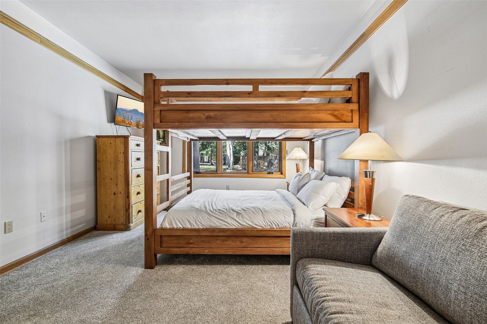 1203 W Keystone ROAD 2710