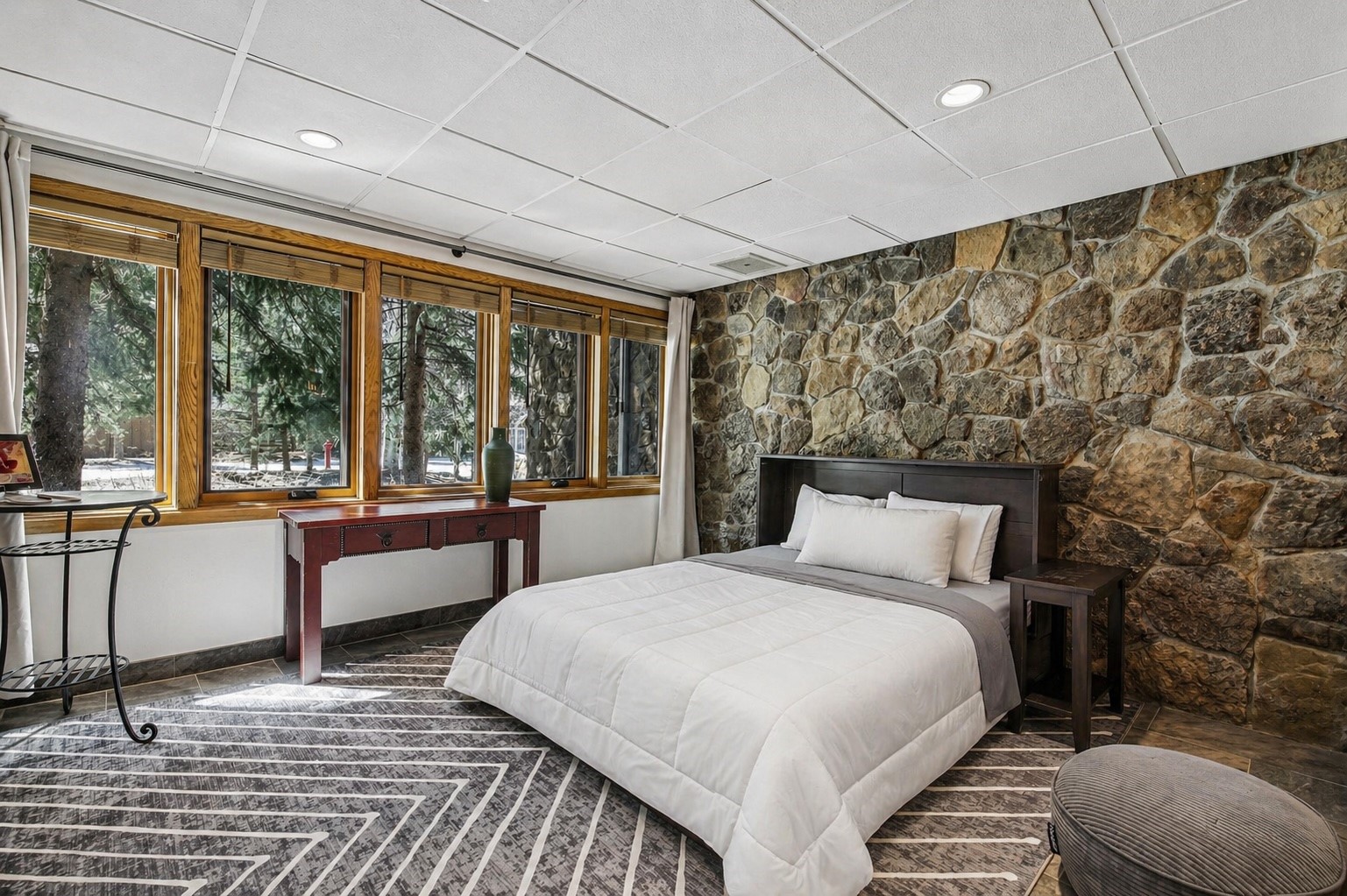 1203 W Keystone ROAD 2710