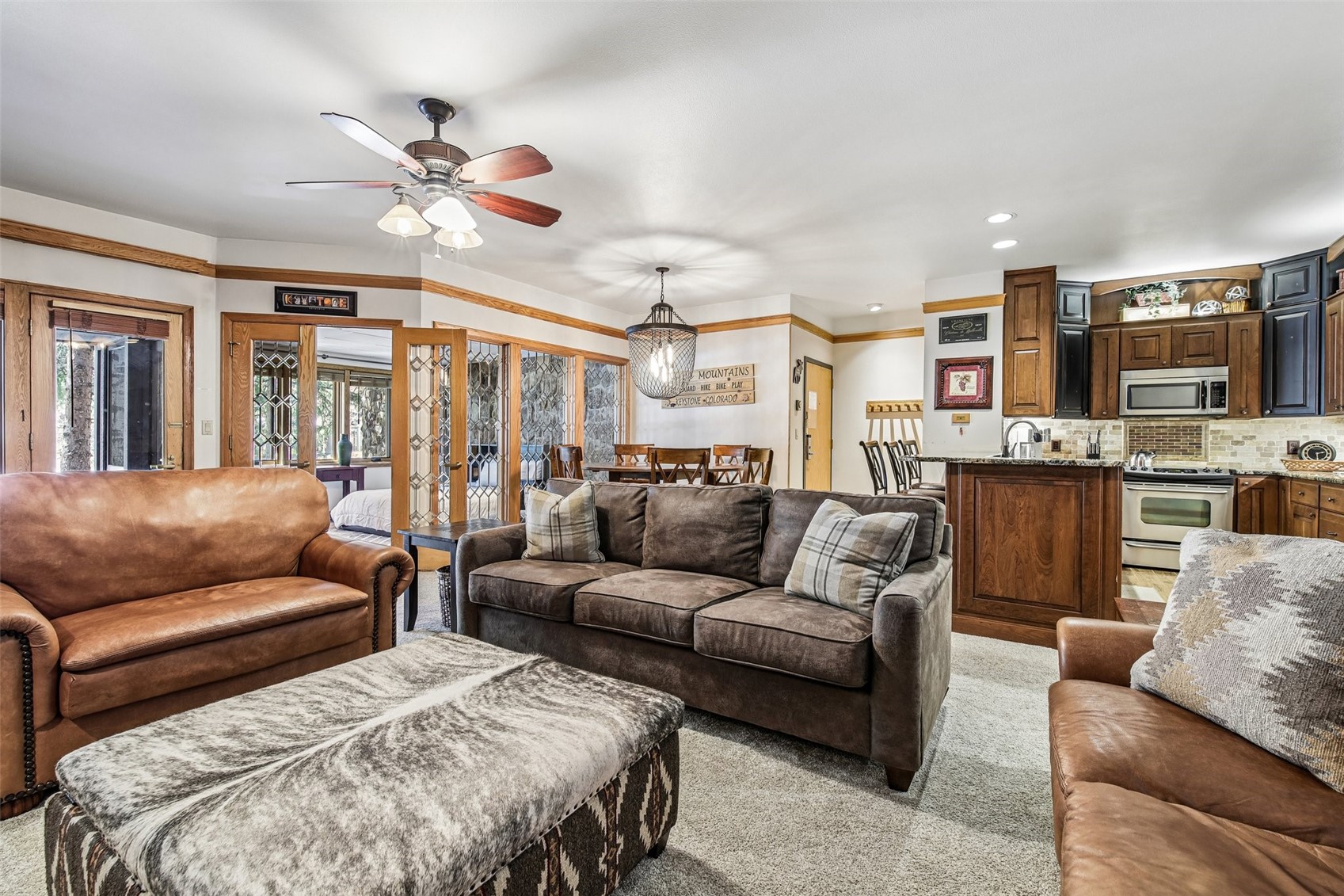 1203 W Keystone ROAD 2710