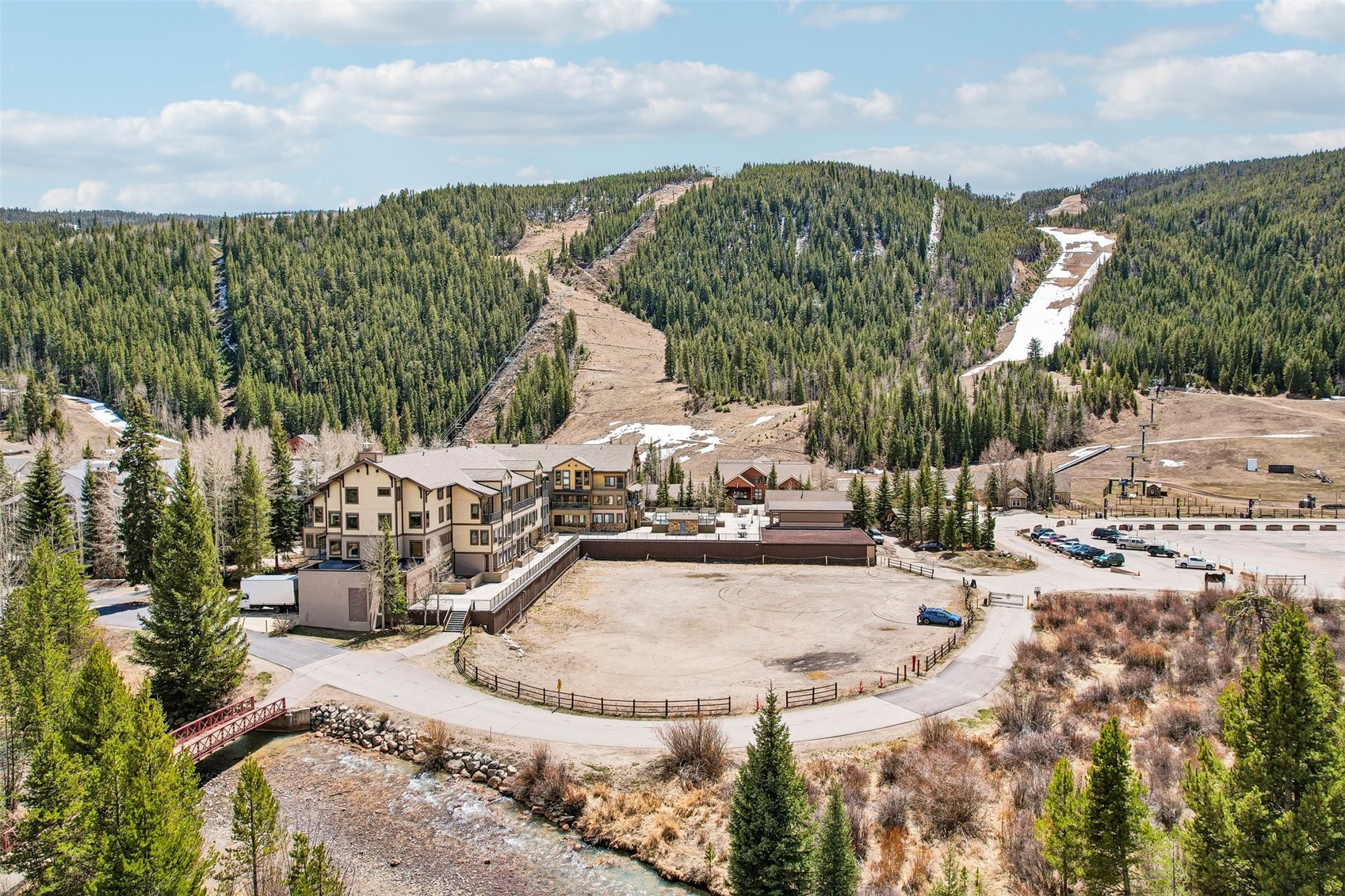 1211 W Keystone ROAD 2747