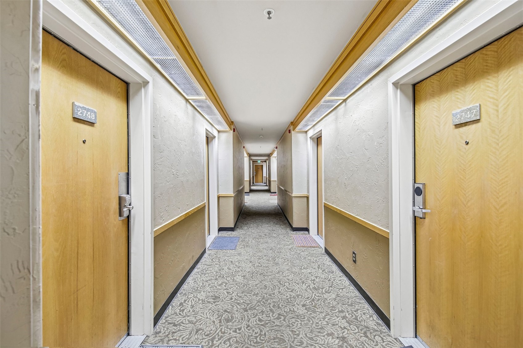 1211 W Keystone ROAD 2747