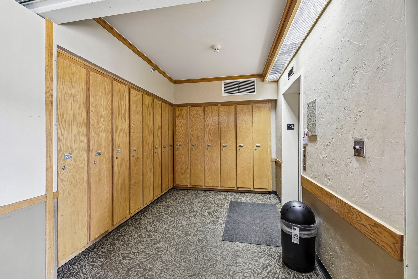 1211 W Keystone ROAD 2747