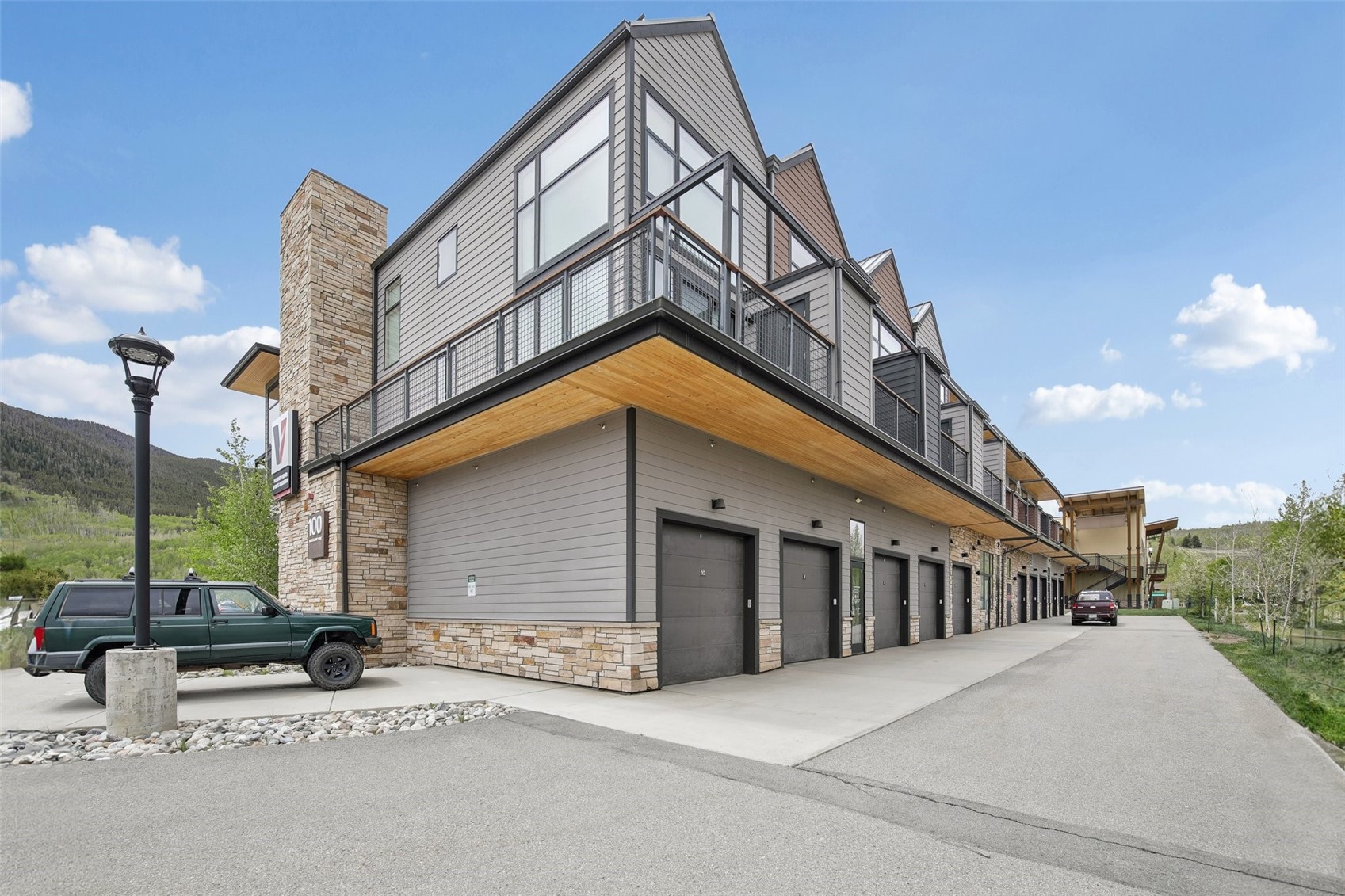 100 Basecamp WAY 222