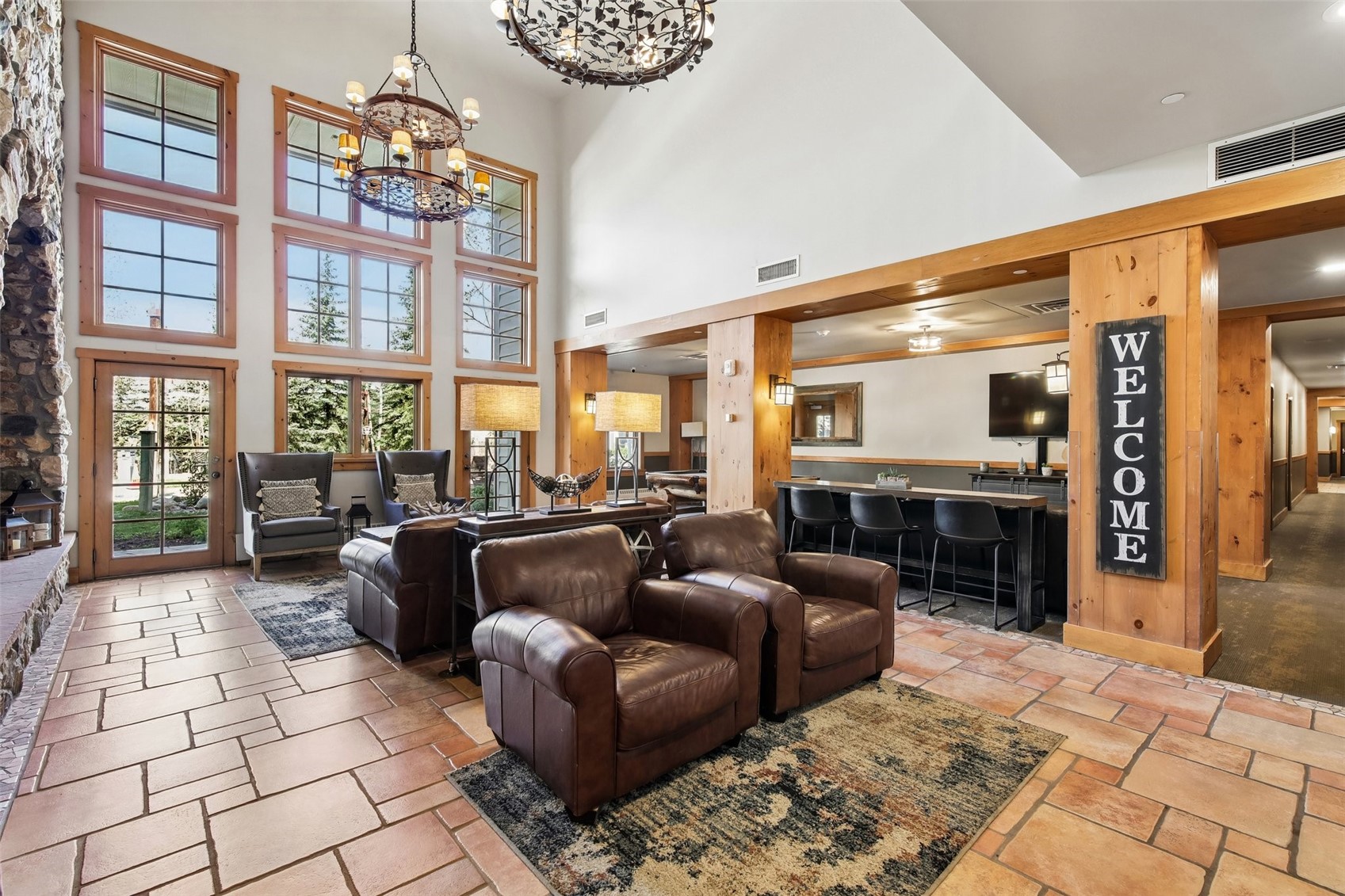135 Dercum DRIVE 8573