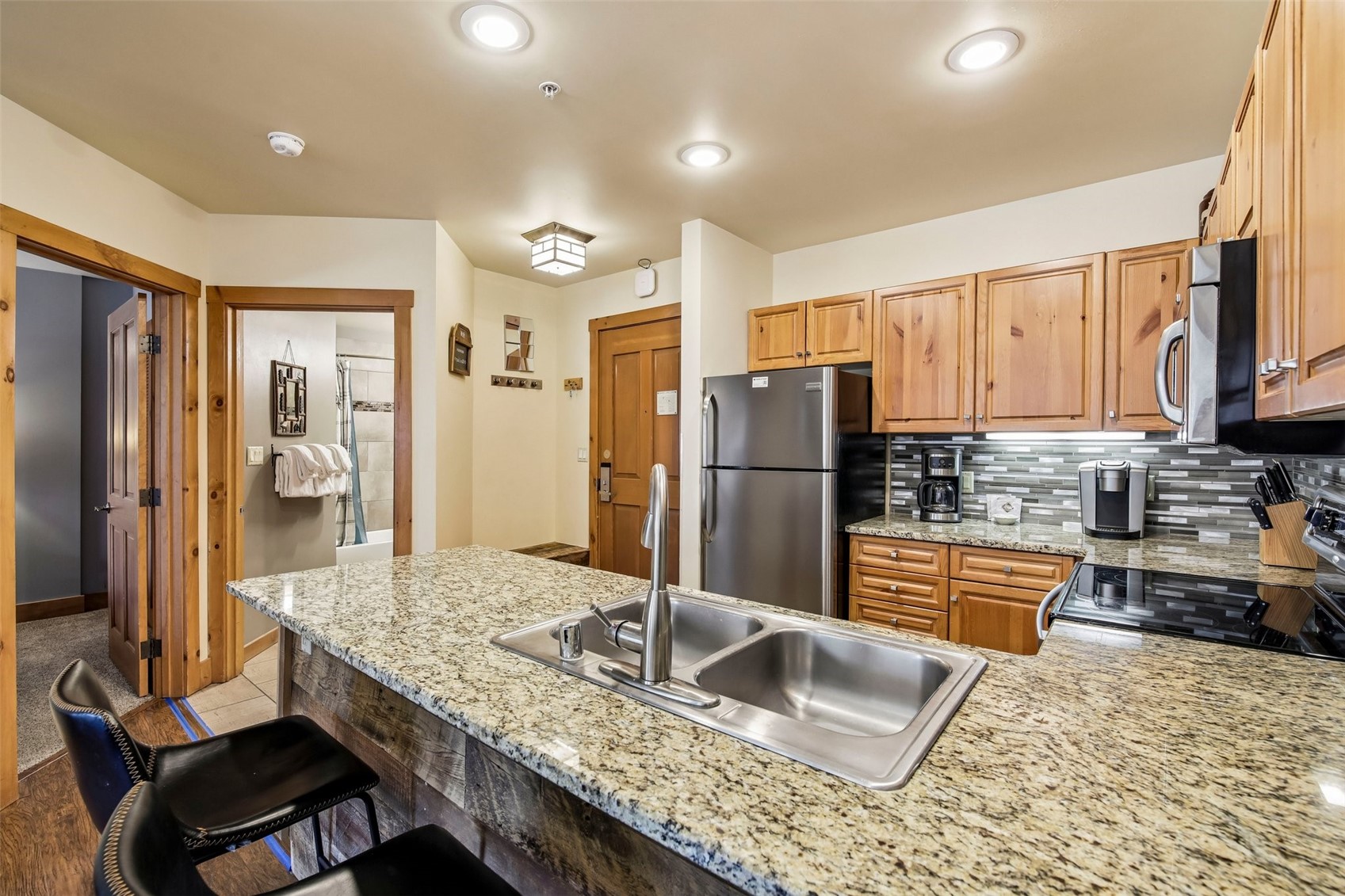 135 Dercum DRIVE 8573