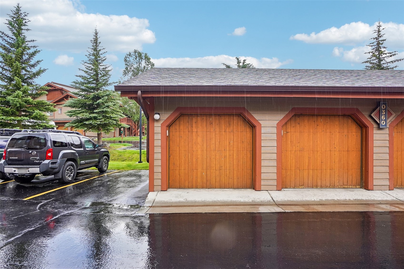 163 Pelican CIRCLE 1205