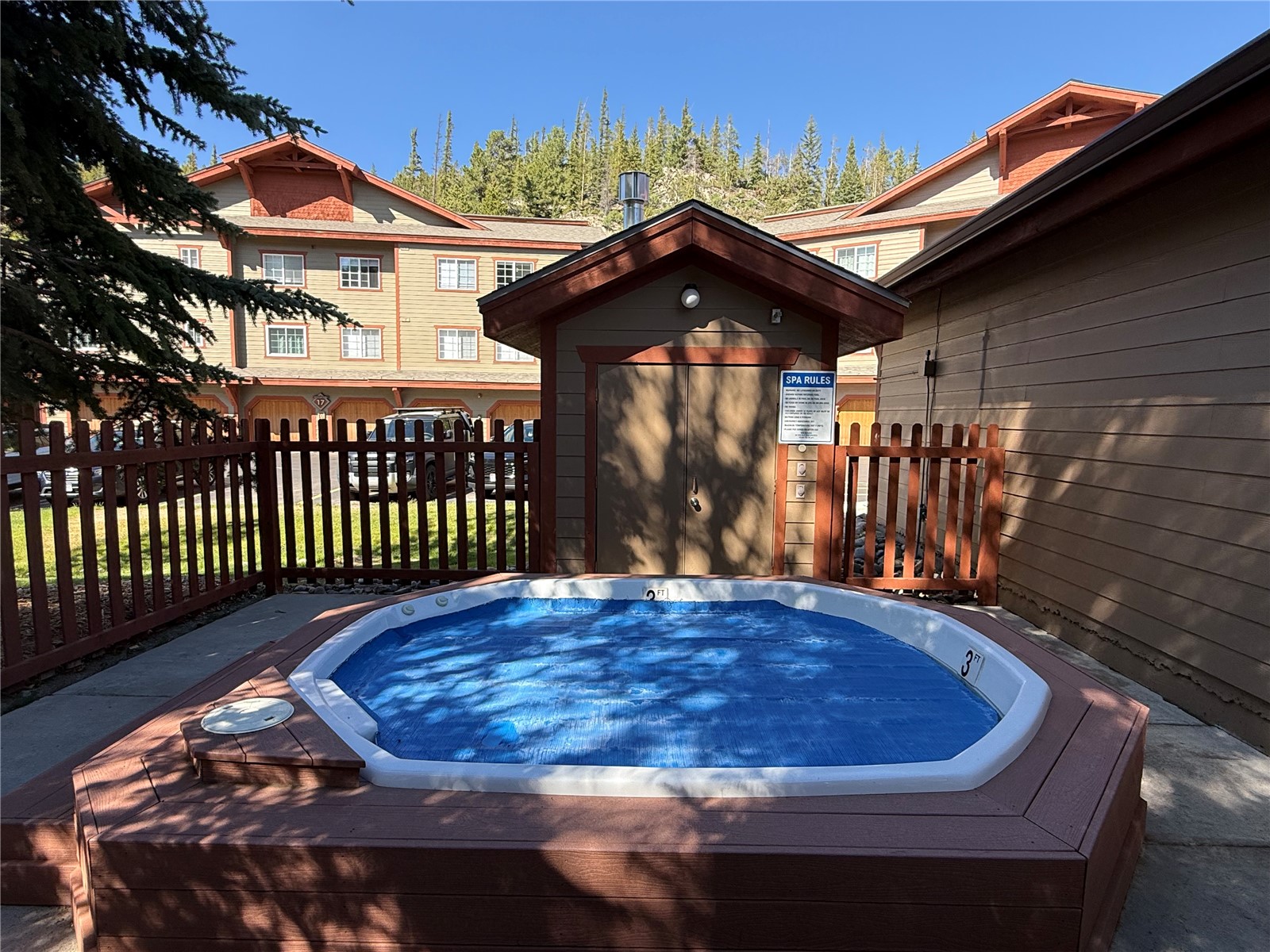 163 Pelican CIRCLE 1205