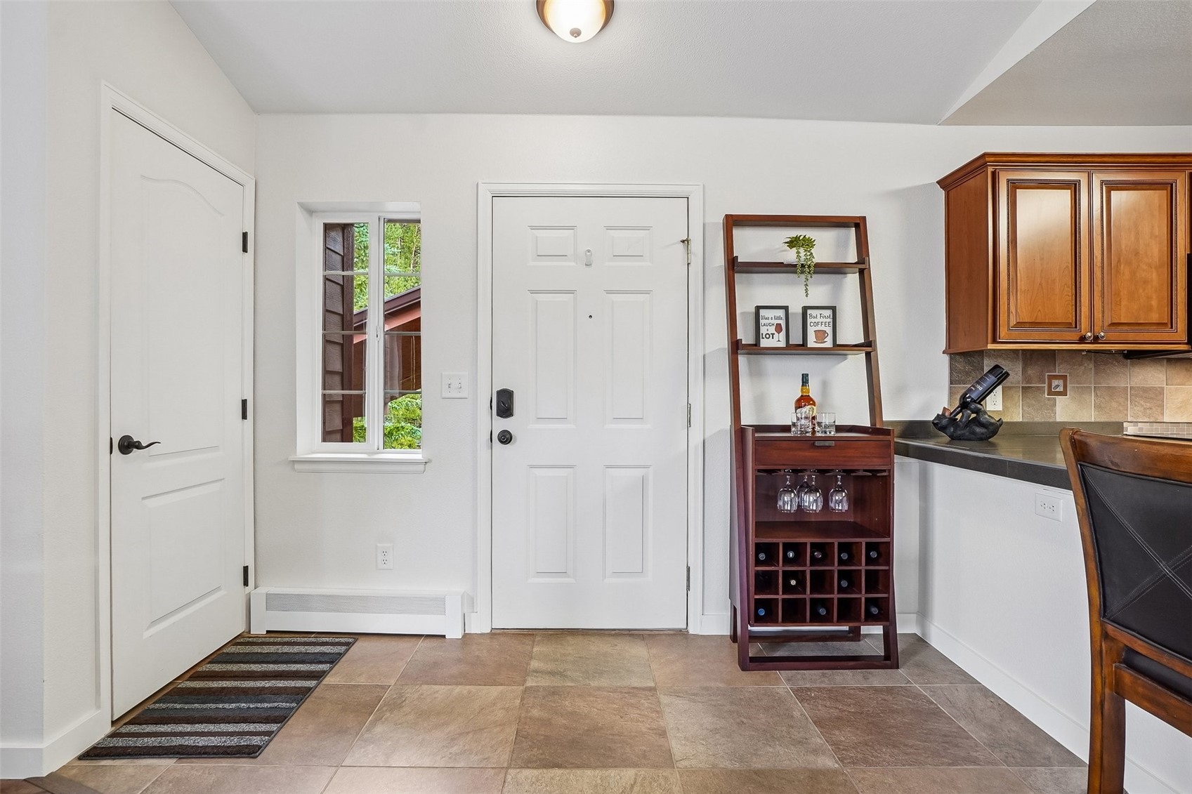 163 Pelican CIRCLE 1205