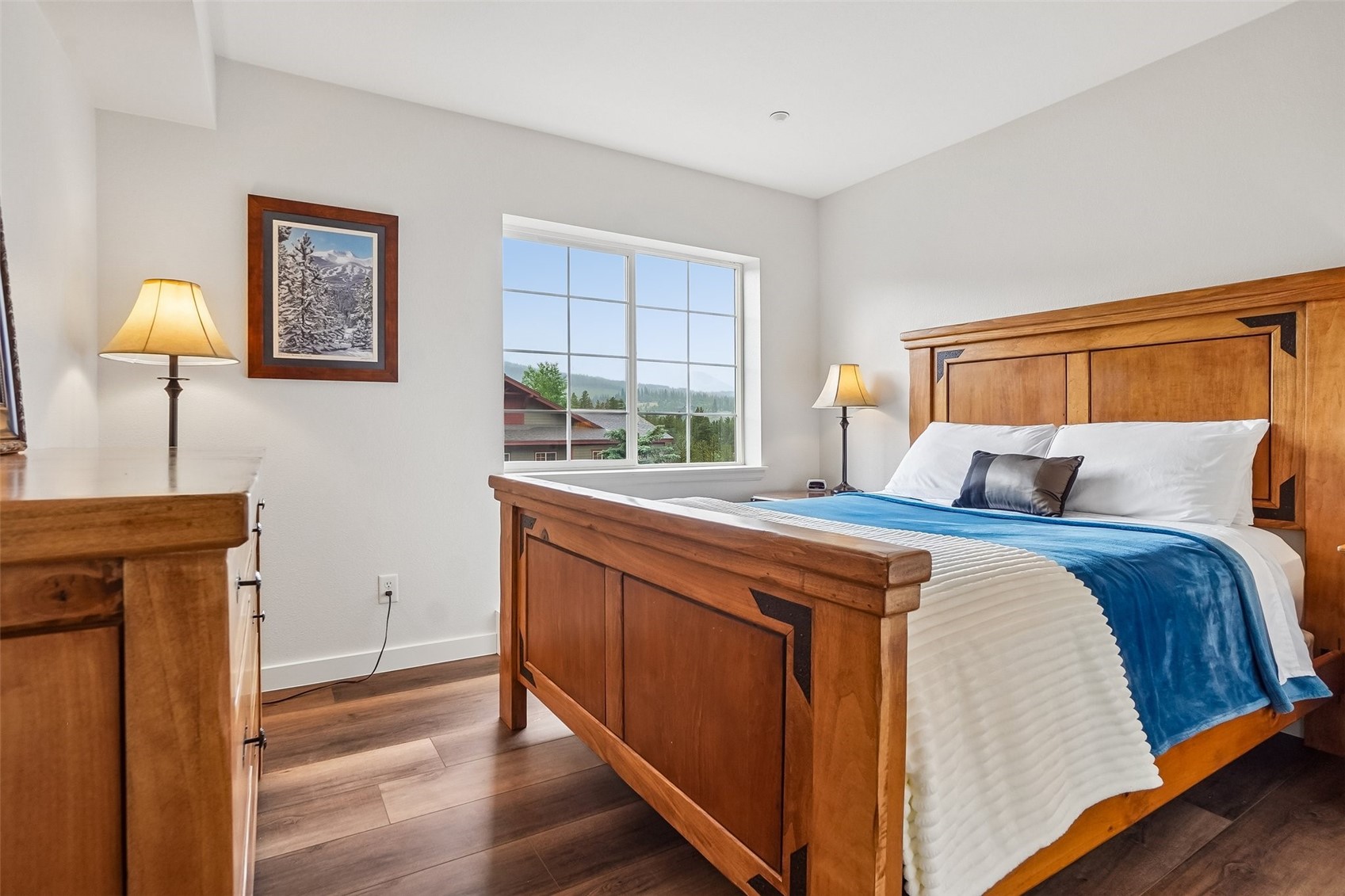 163 Pelican CIRCLE 1205