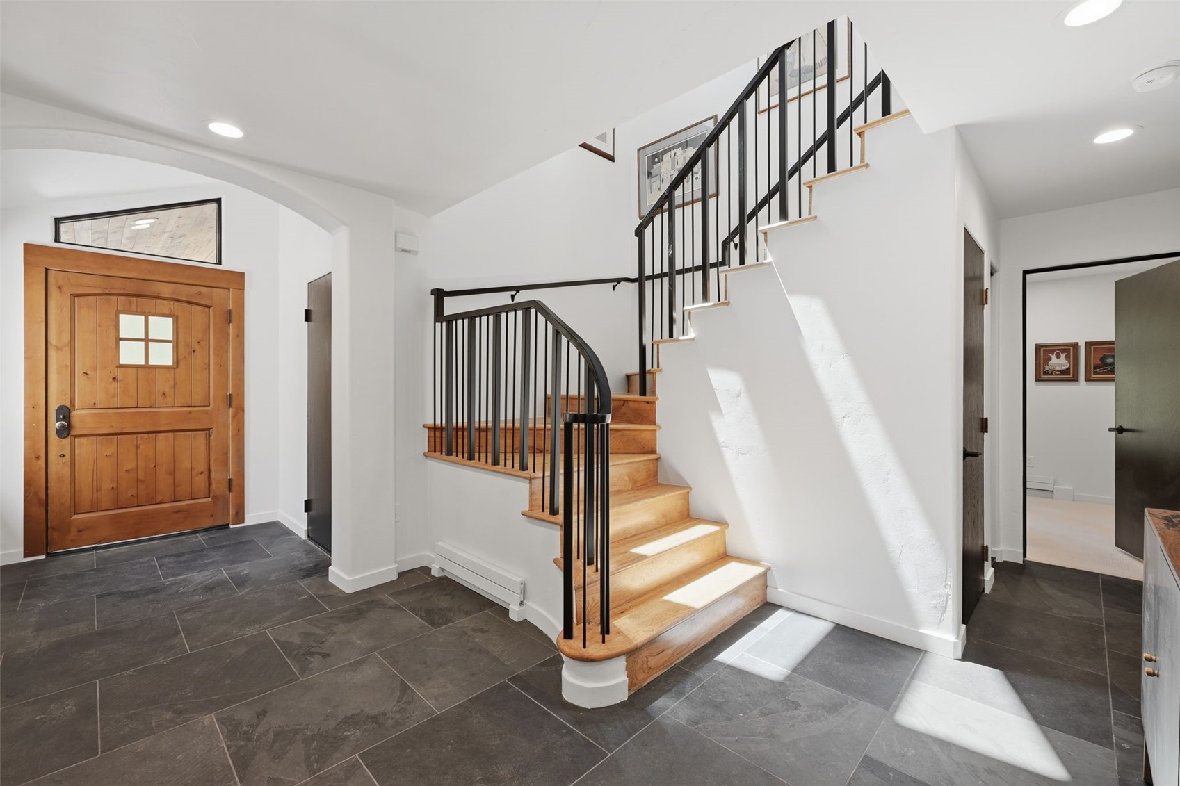 992 S 7th AVENUE