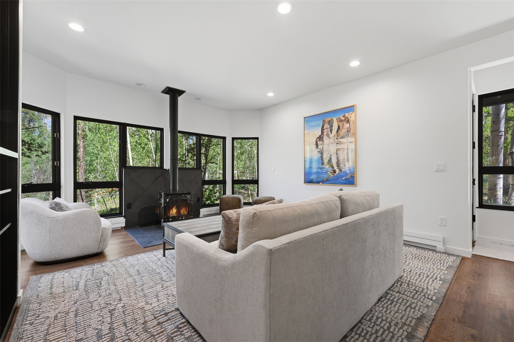 992 S 7th AVENUE