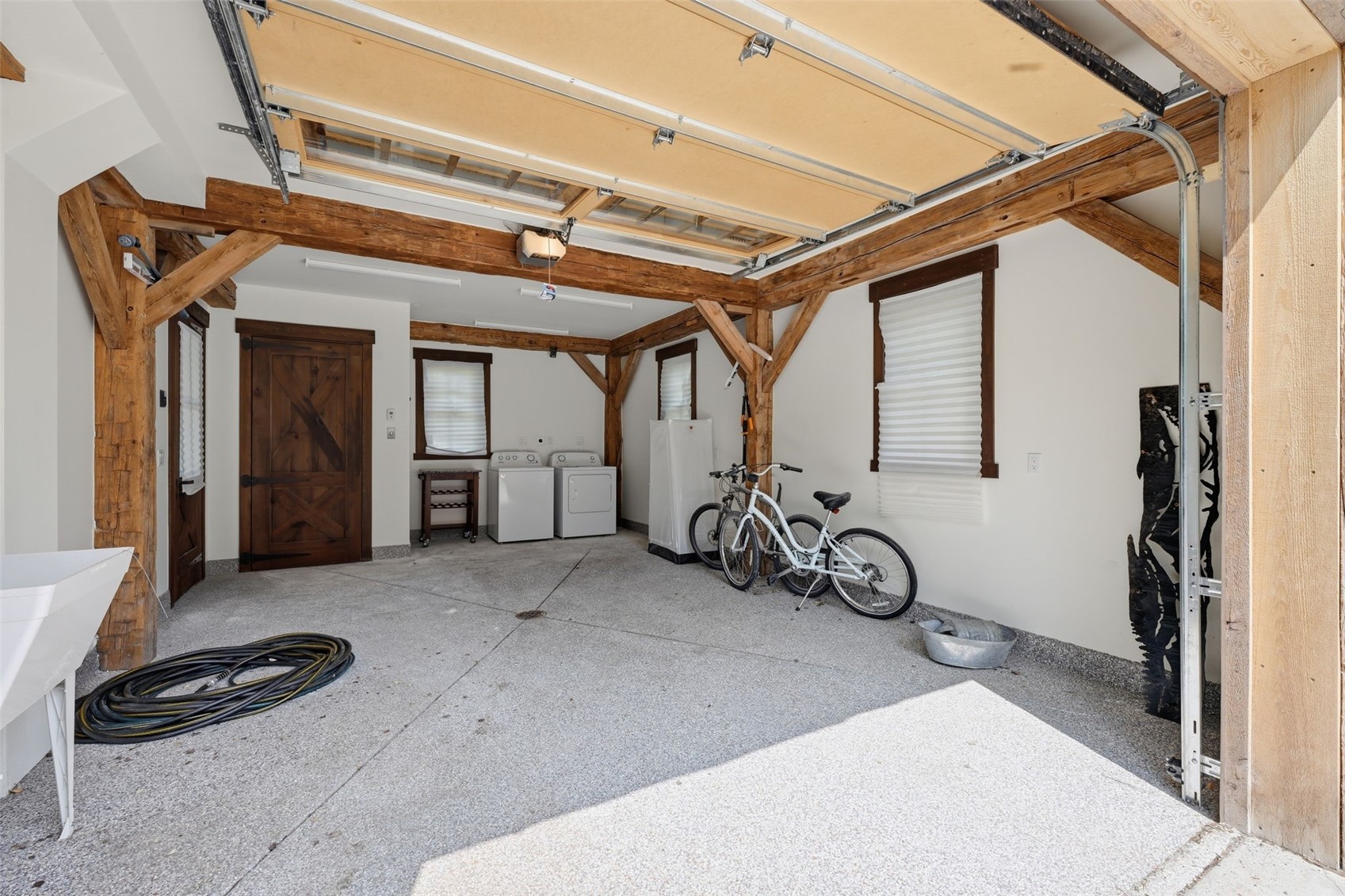 992 S 7th AVENUE