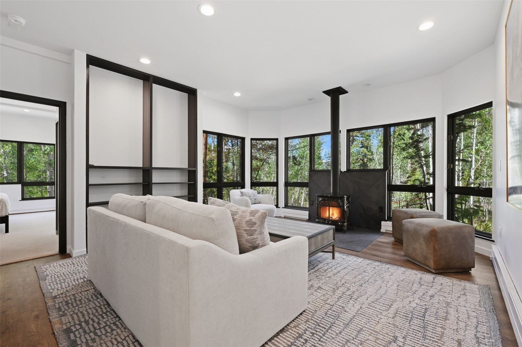 992 S 7th AVENUE
