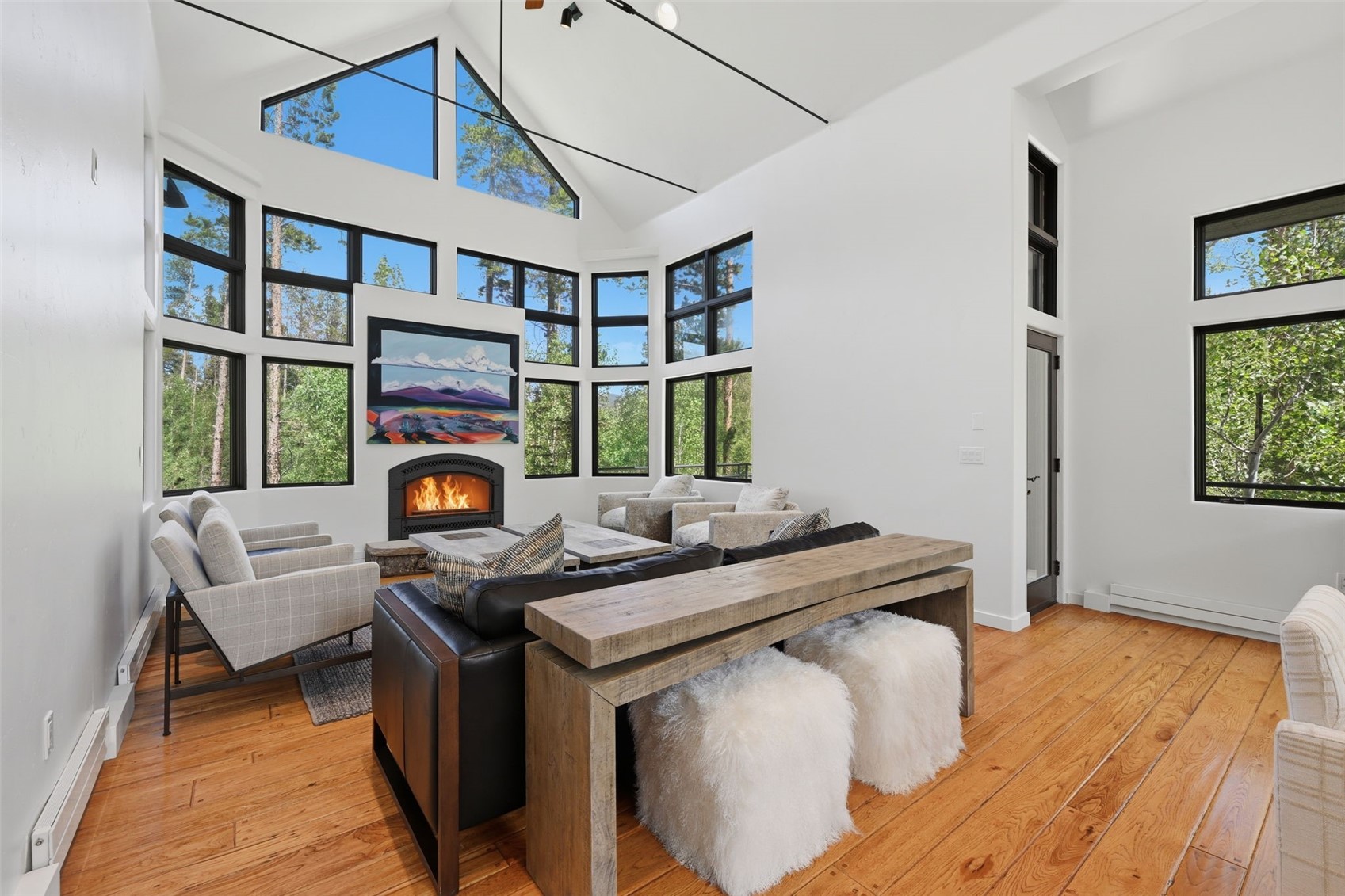 992 S 7th AVENUE