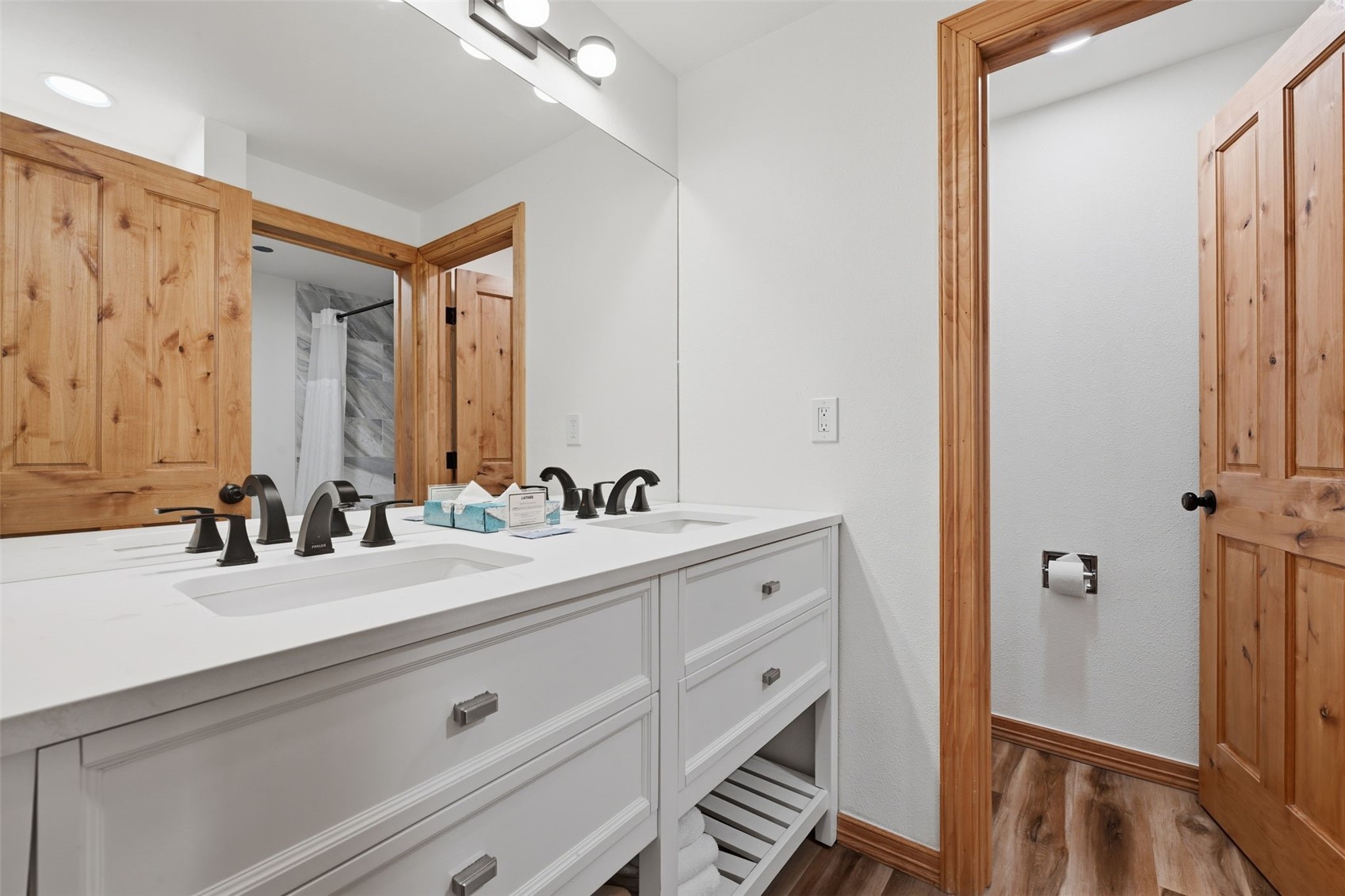 535 S Park AVENUE 224
