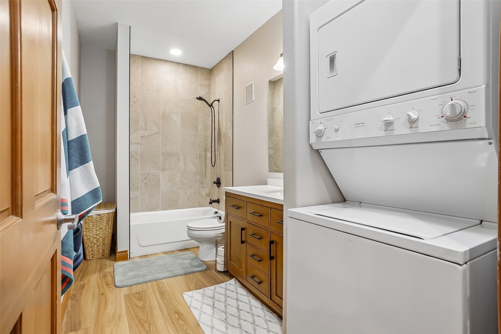 846 Blue River PARKWAY C3