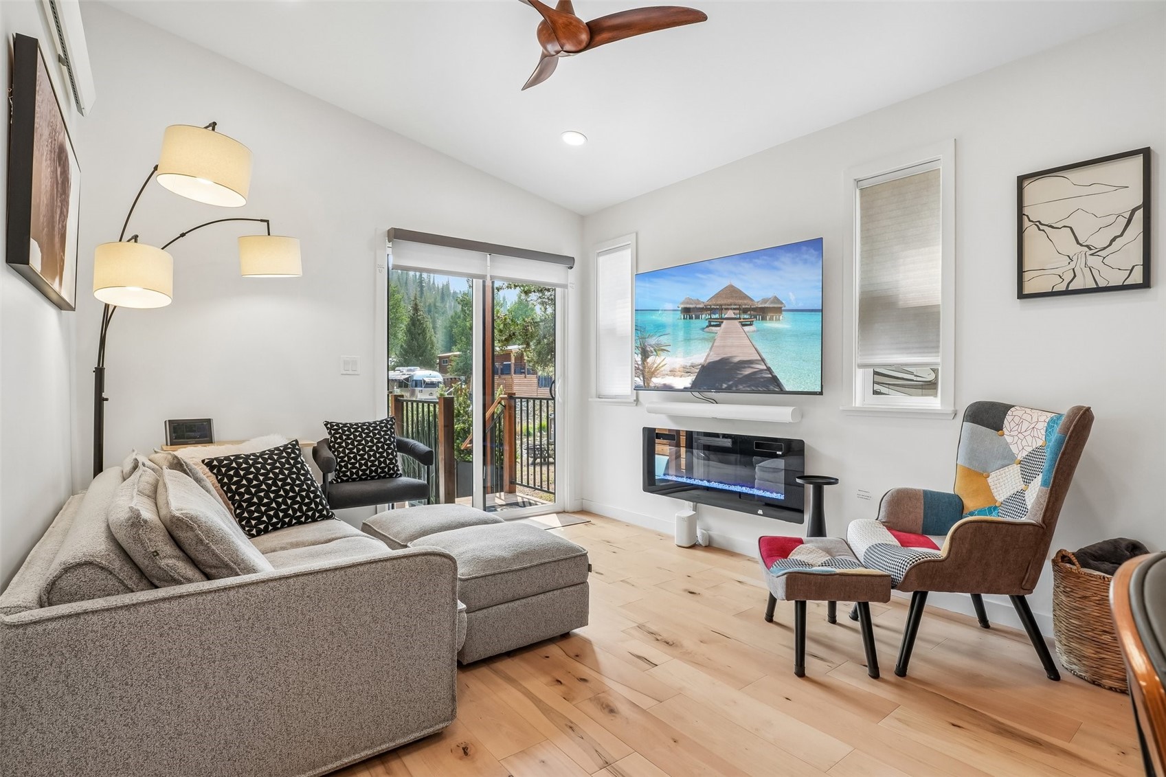 85 Revett DRIVE 133