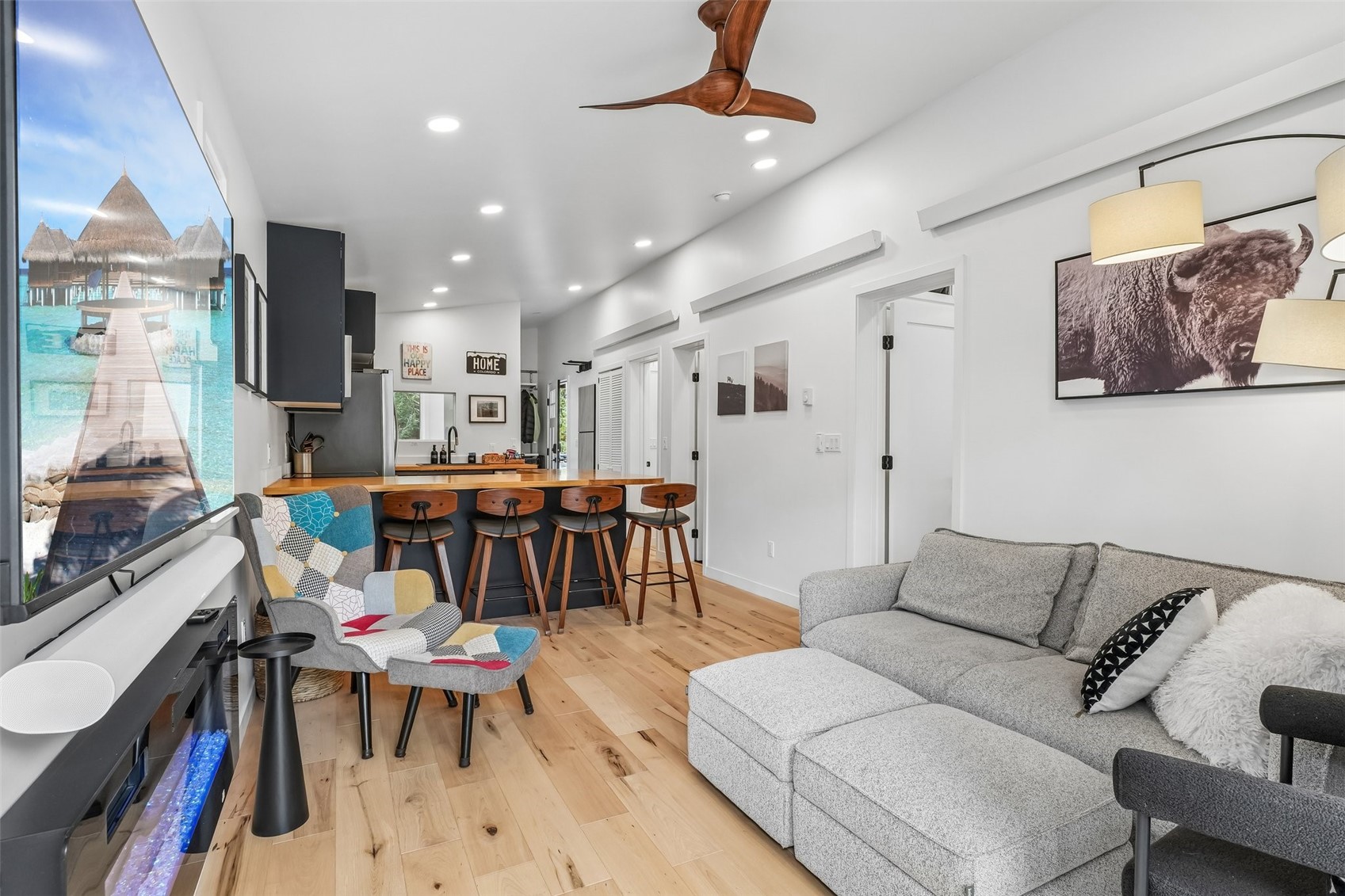 85 Revett DRIVE 133