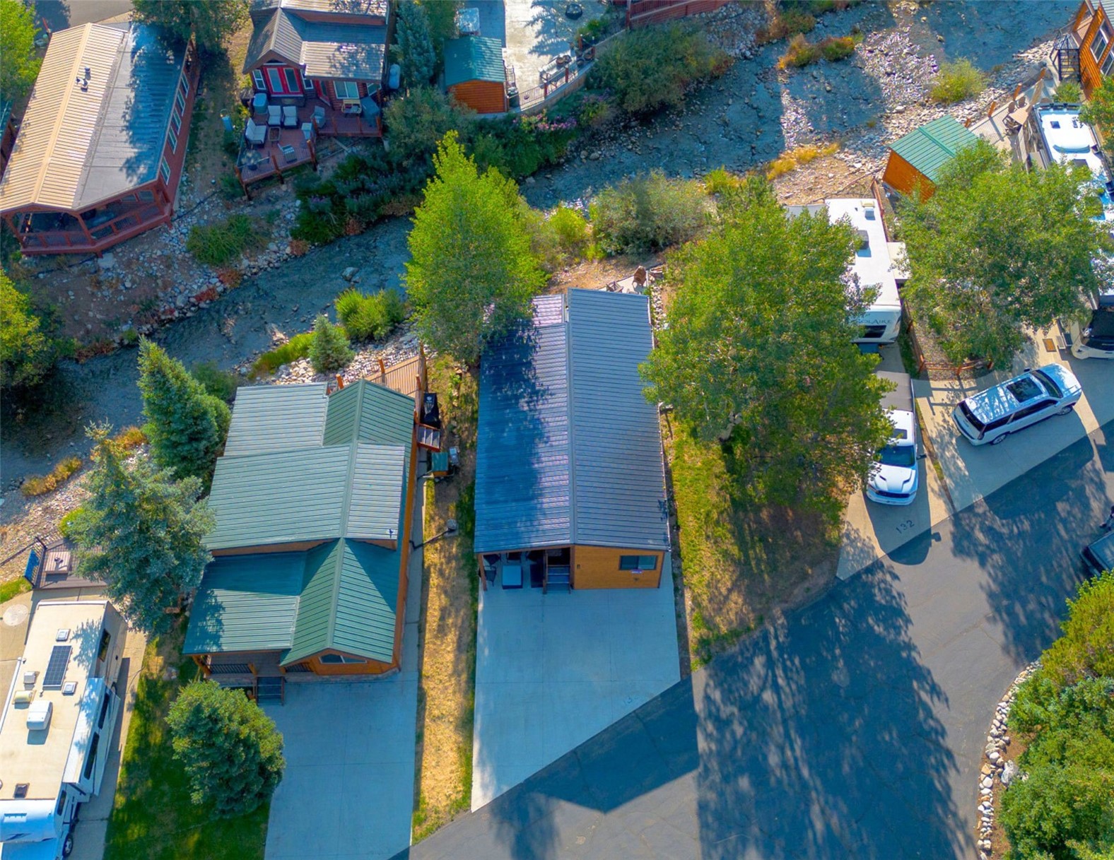 85 Revett DRIVE 133