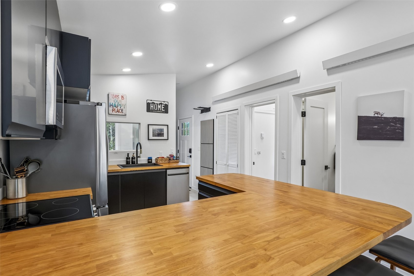 85 Revett DRIVE 133