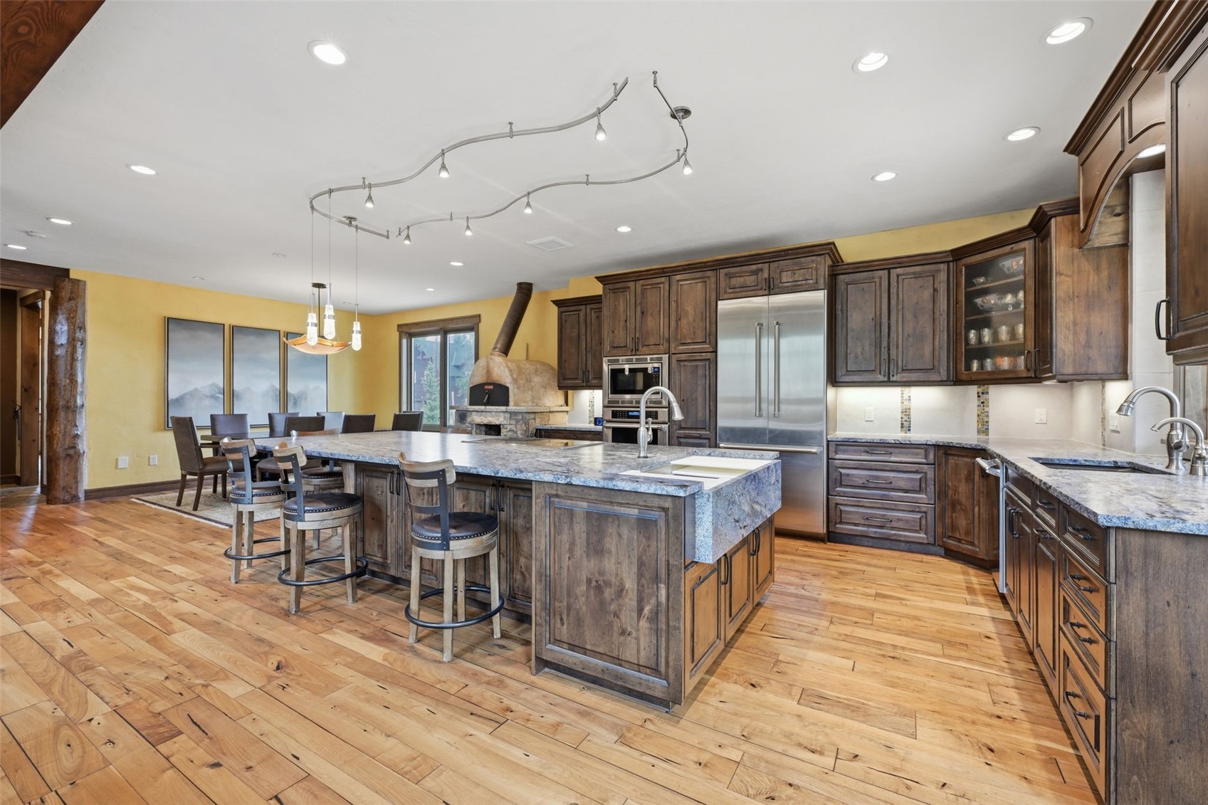 164 Rose Crown CIRCLE