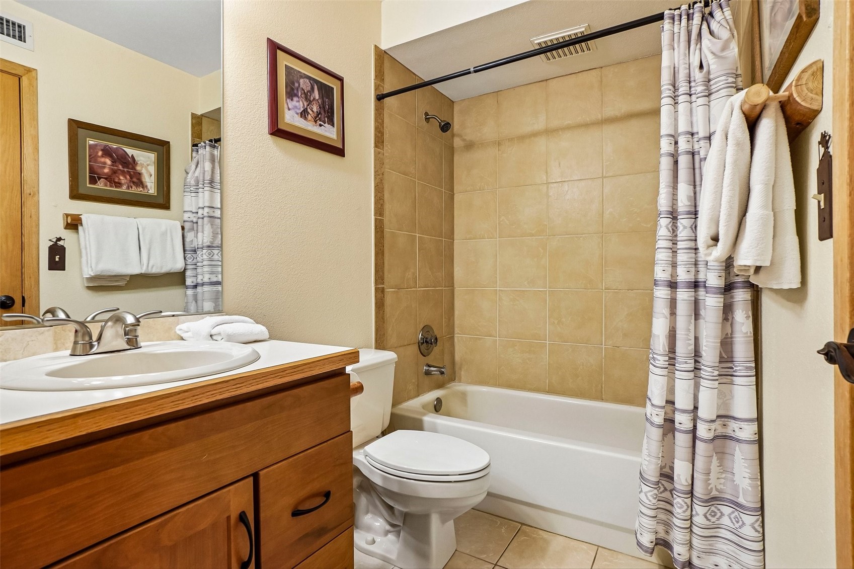1620 Lakeview TERRACE 101B