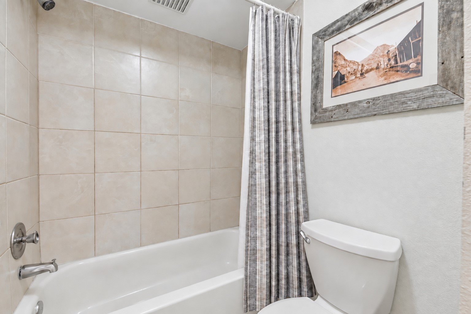 1620 Lakeview TERRACE 101B