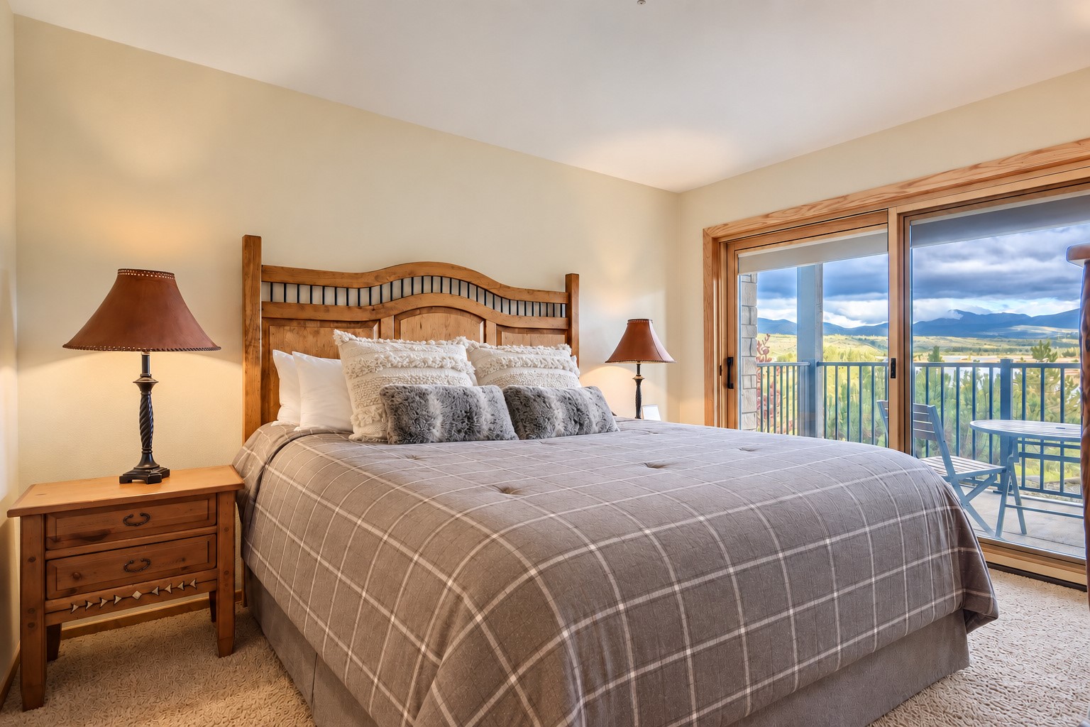 1620 Lakeview TERRACE 101B