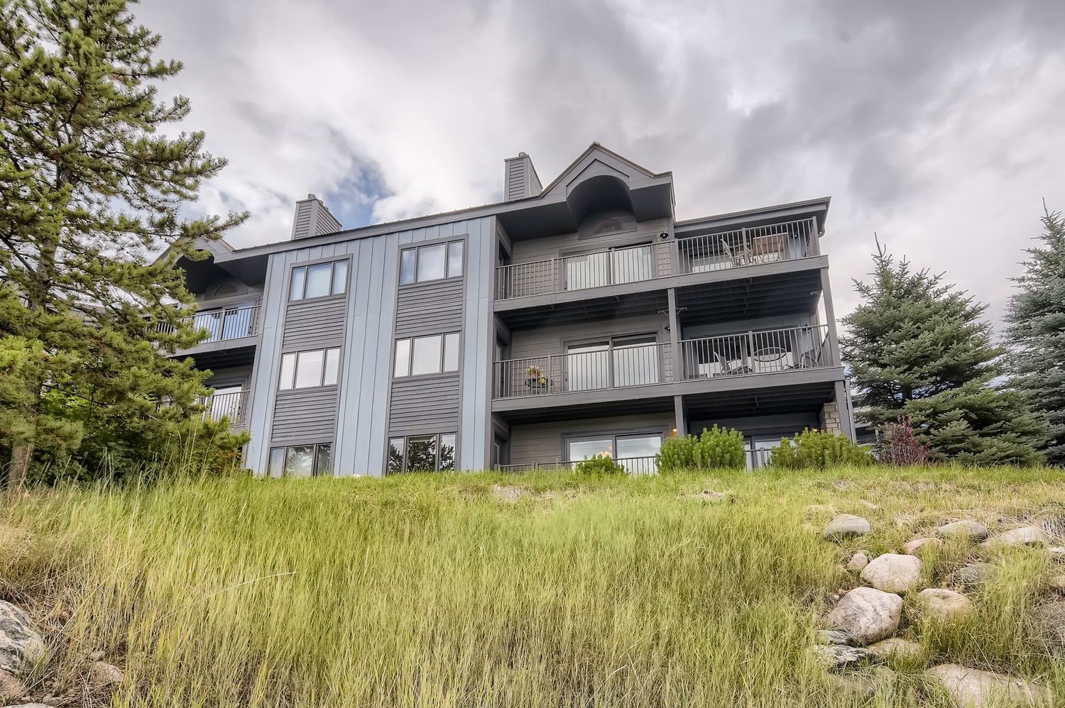 1620 Lakeview TERRACE 101B
