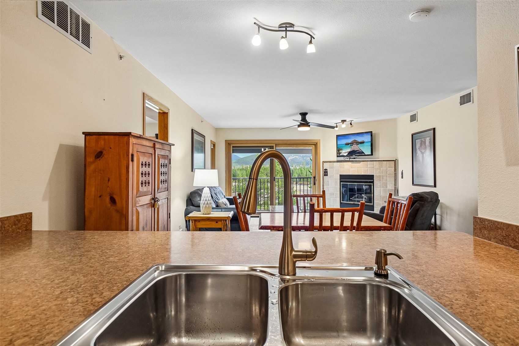 1620 Lakeview TERRACE 101B