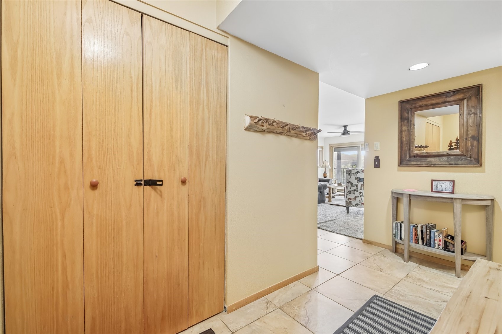 1620 Lakeview TERRACE 101B