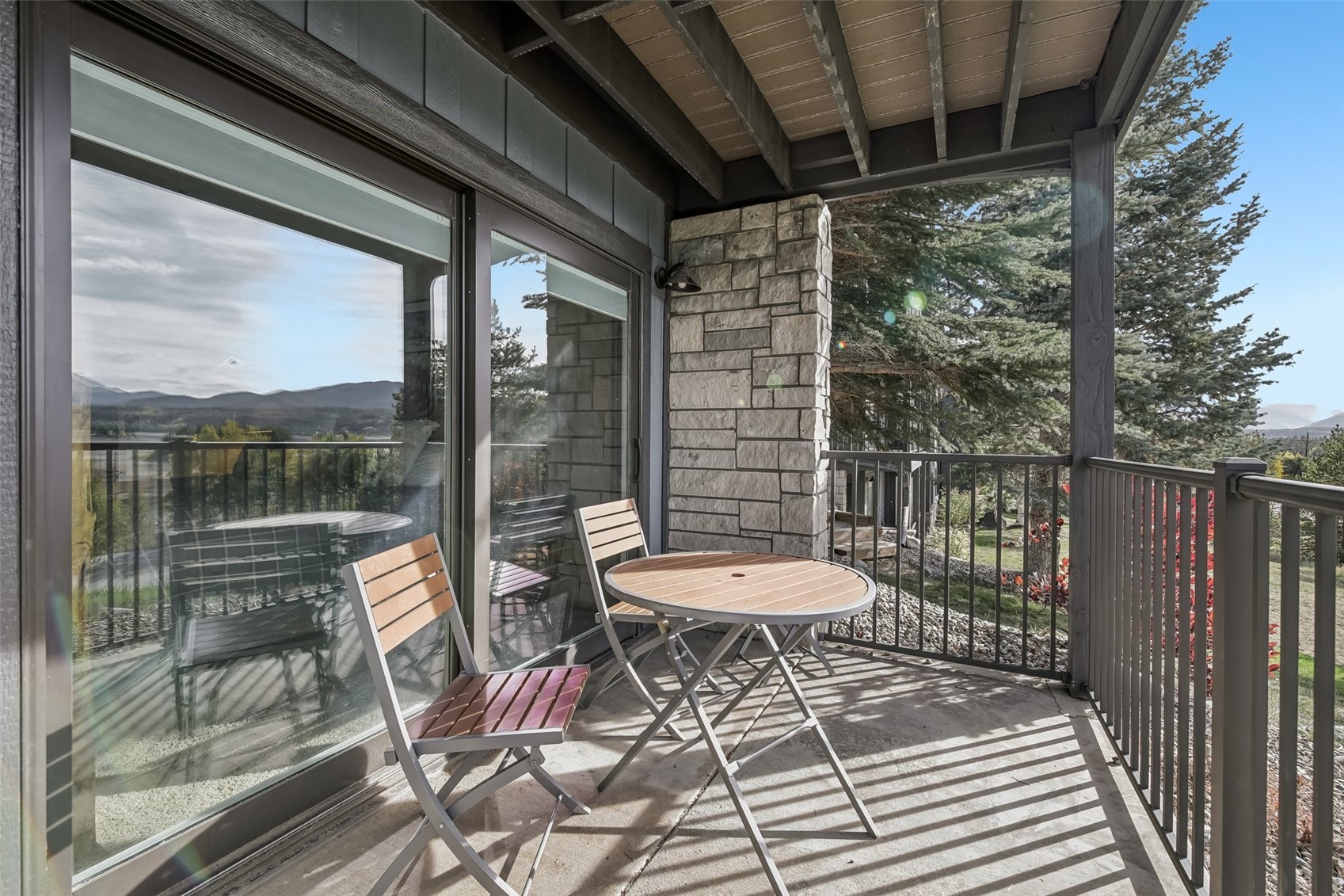 1620 Lakeview TERRACE 101B