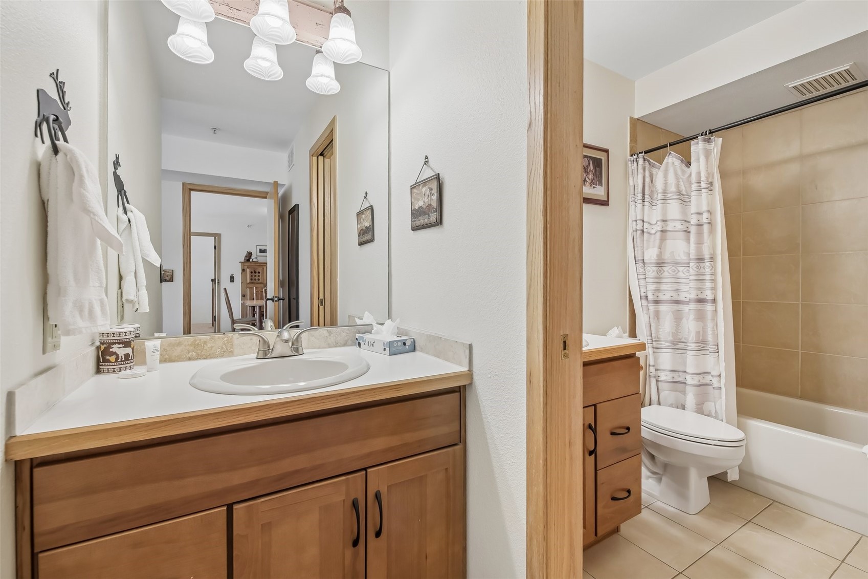 1620 Lakeview TERRACE 101B