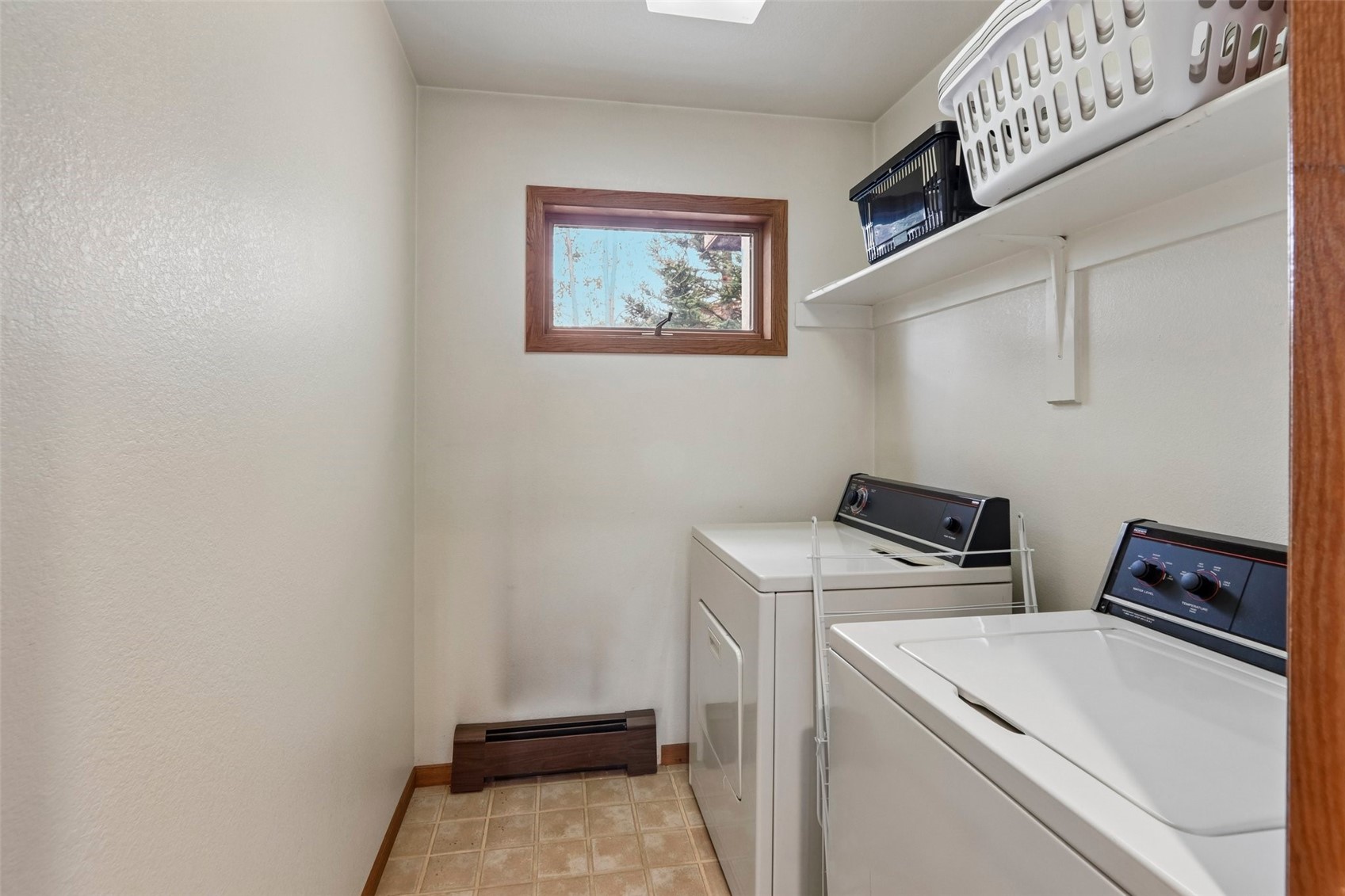 23077 Barbour DRIVE 43