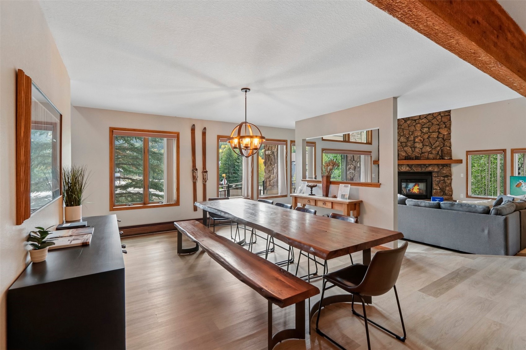 23077 Barbour DRIVE 43