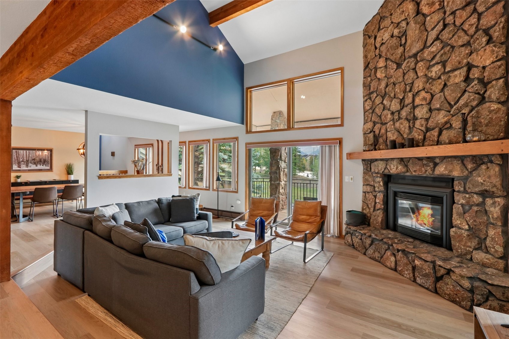 23077 Barbour DRIVE 43