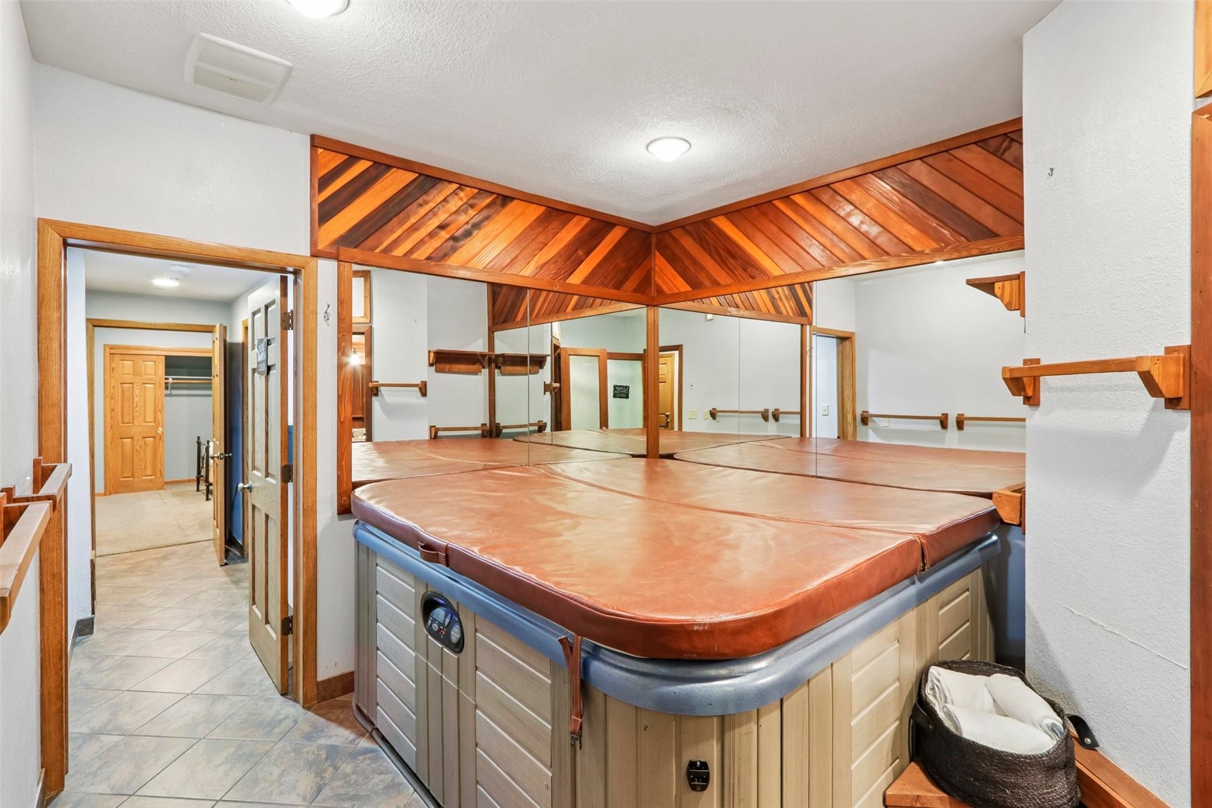 23077 Barbour DRIVE 43