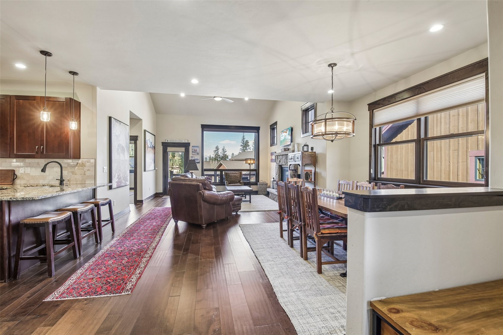 692 Independence ROAD 7C