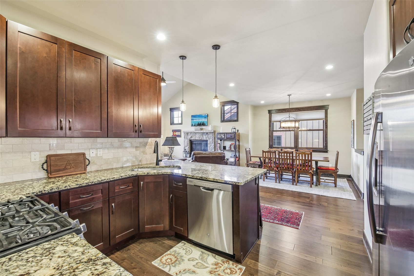 692 Independence ROAD 7C