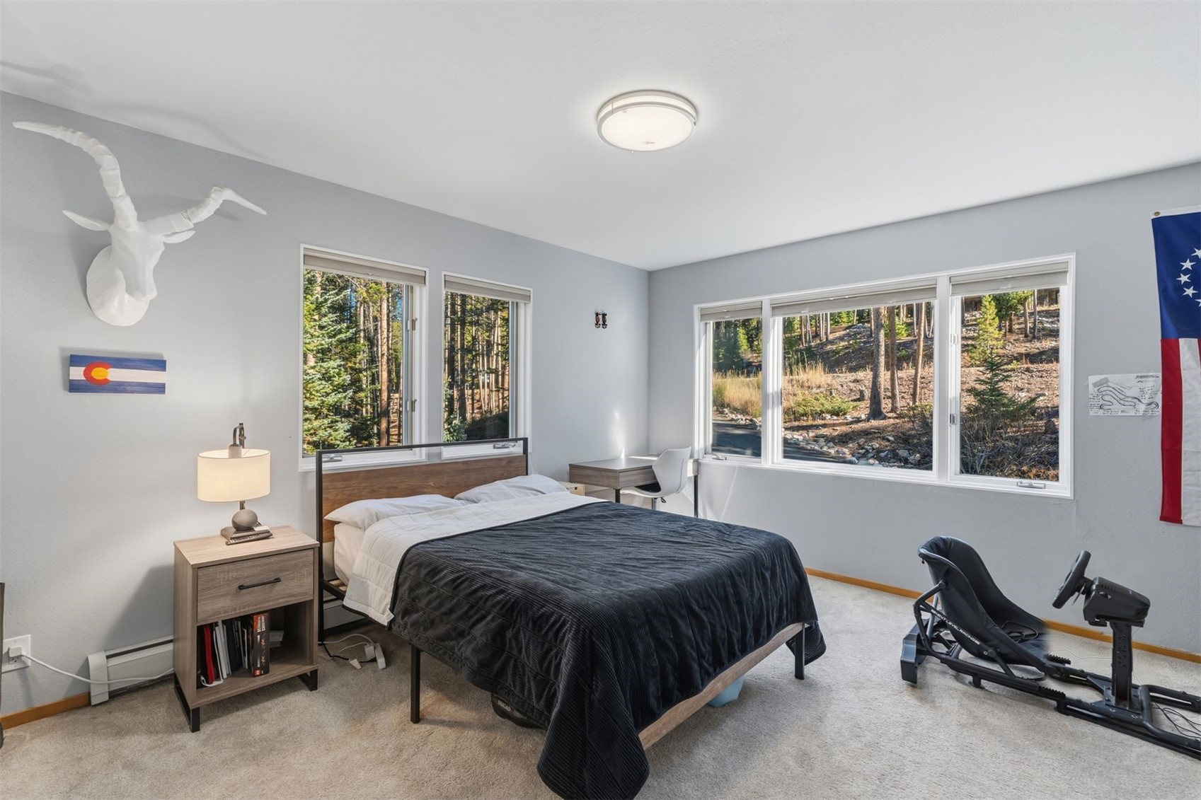 457 Moonstone ROAD