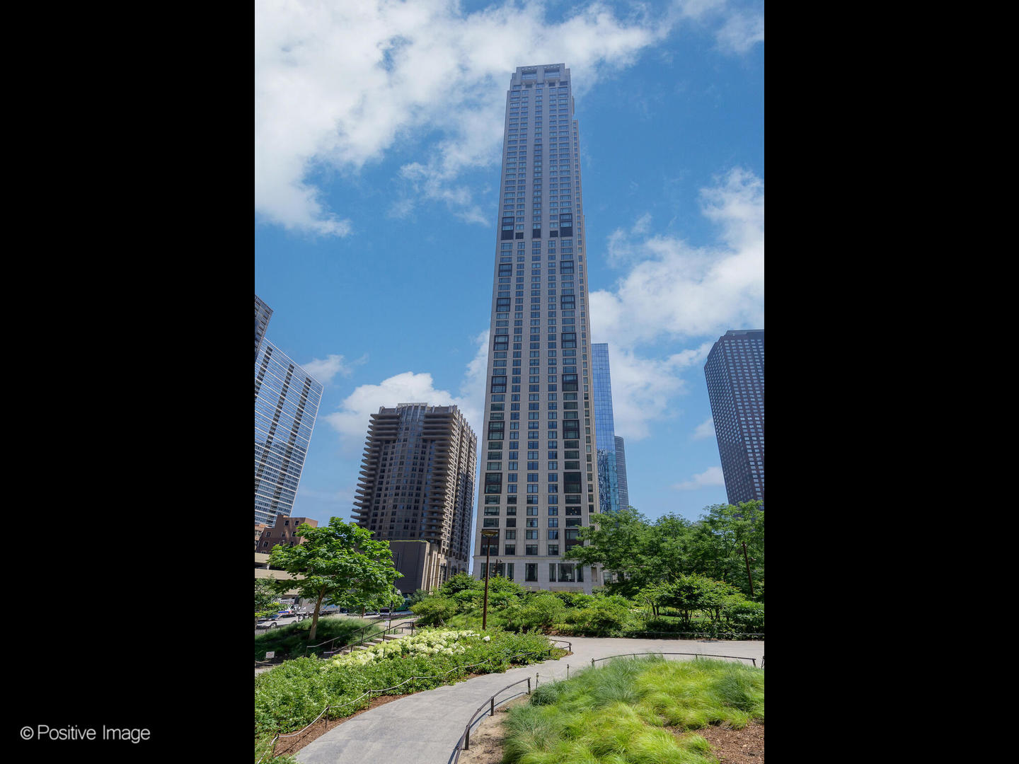 451 E Grand Avenue Unit: 4602